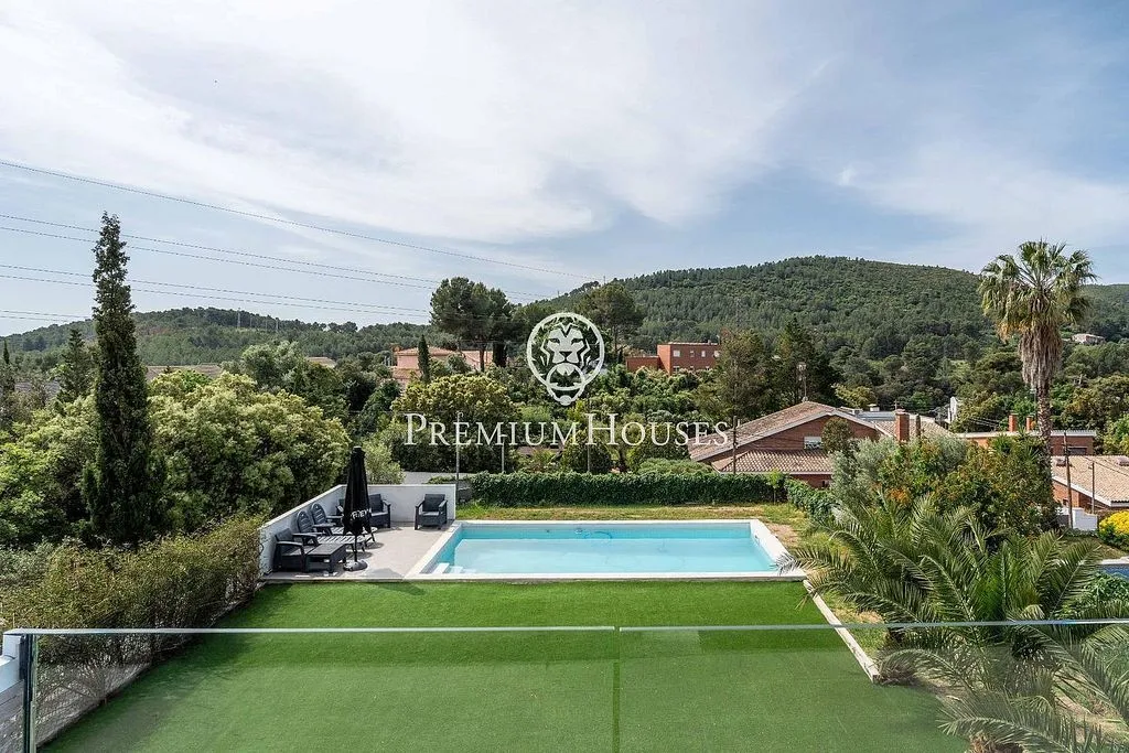 Piscine - Contemporary House with Pool in Gavà