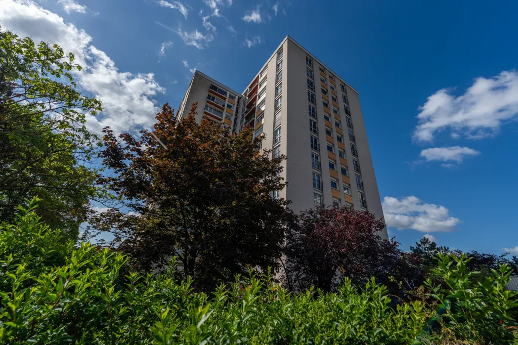 Esterno - 2-Bedroom Apartment with Balcony in Cachan