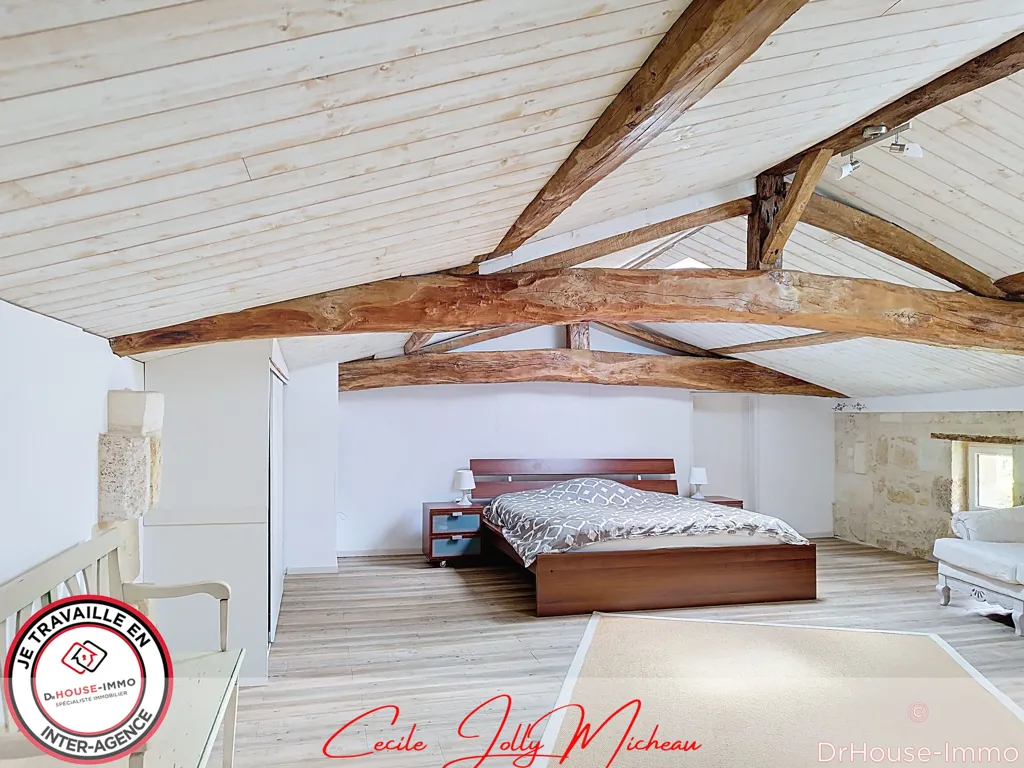 Chambres - Maison en Pierre avec Piscine à Saint-Savin