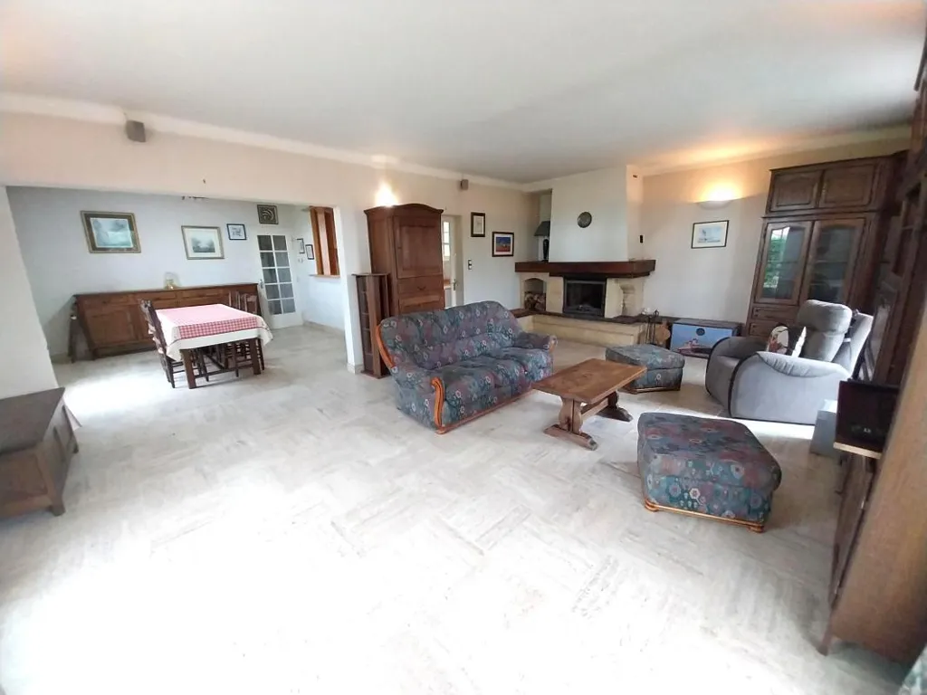 Living Room - Spacious House with Garden in Village Centre