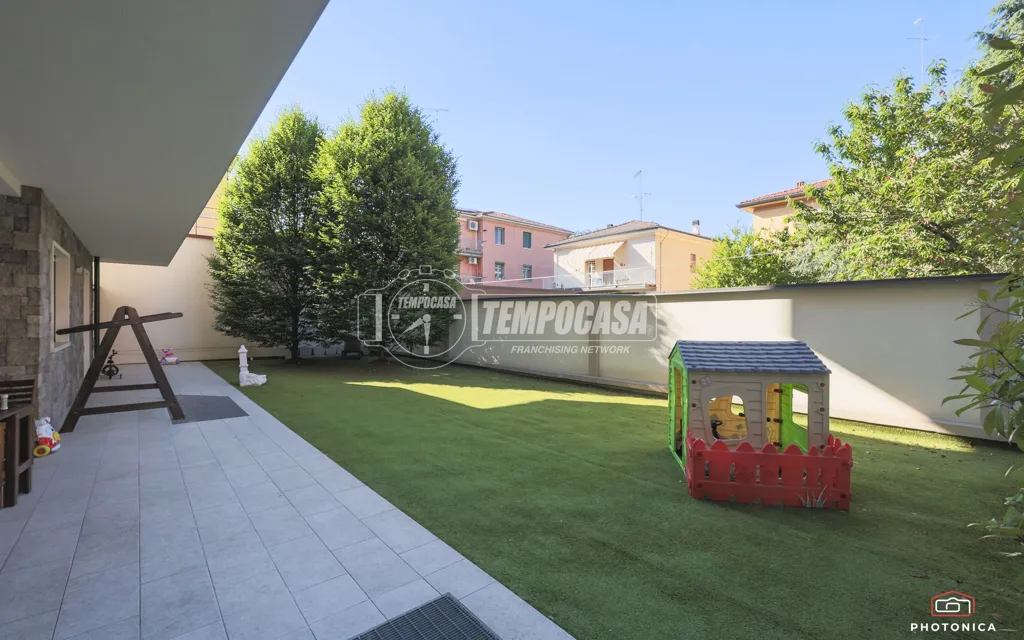 Jardin - Modern Apartment with Private Garden in Bologna