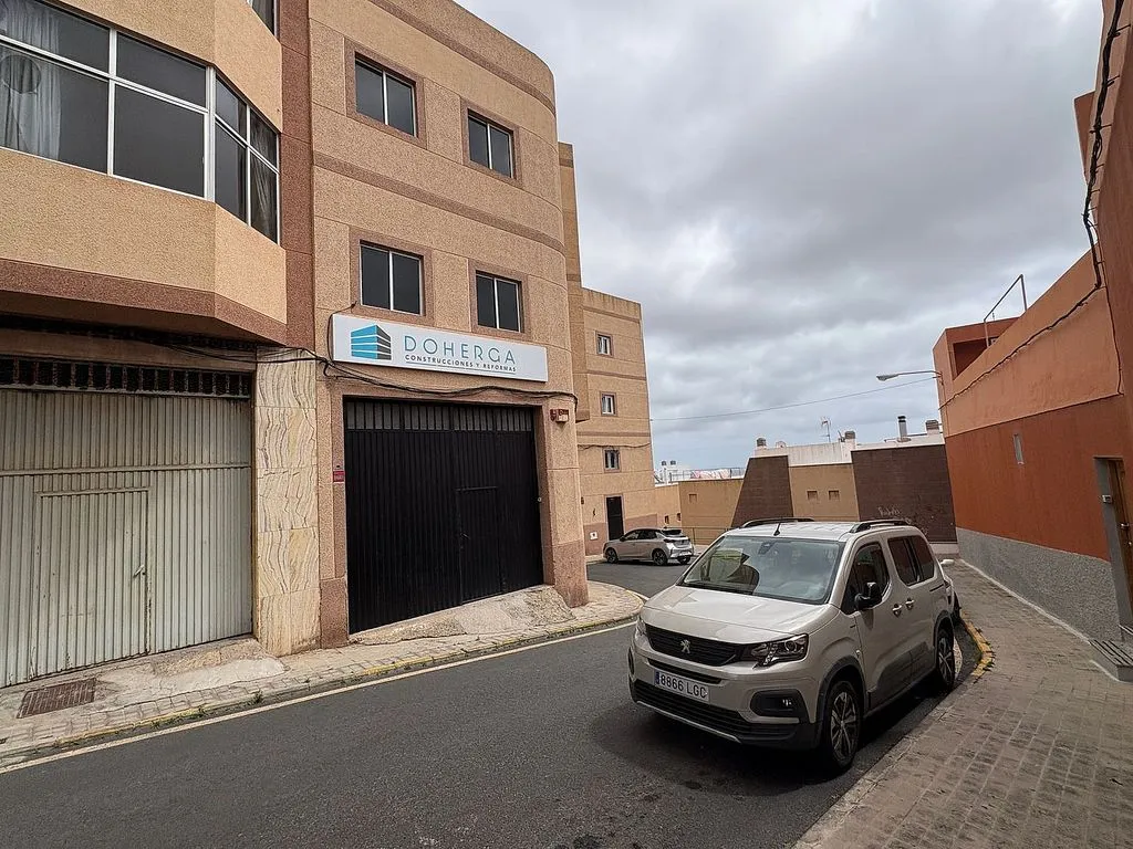 Välivaade - Terraced House with Elevator in Calle Párroco Ramón González Guedes