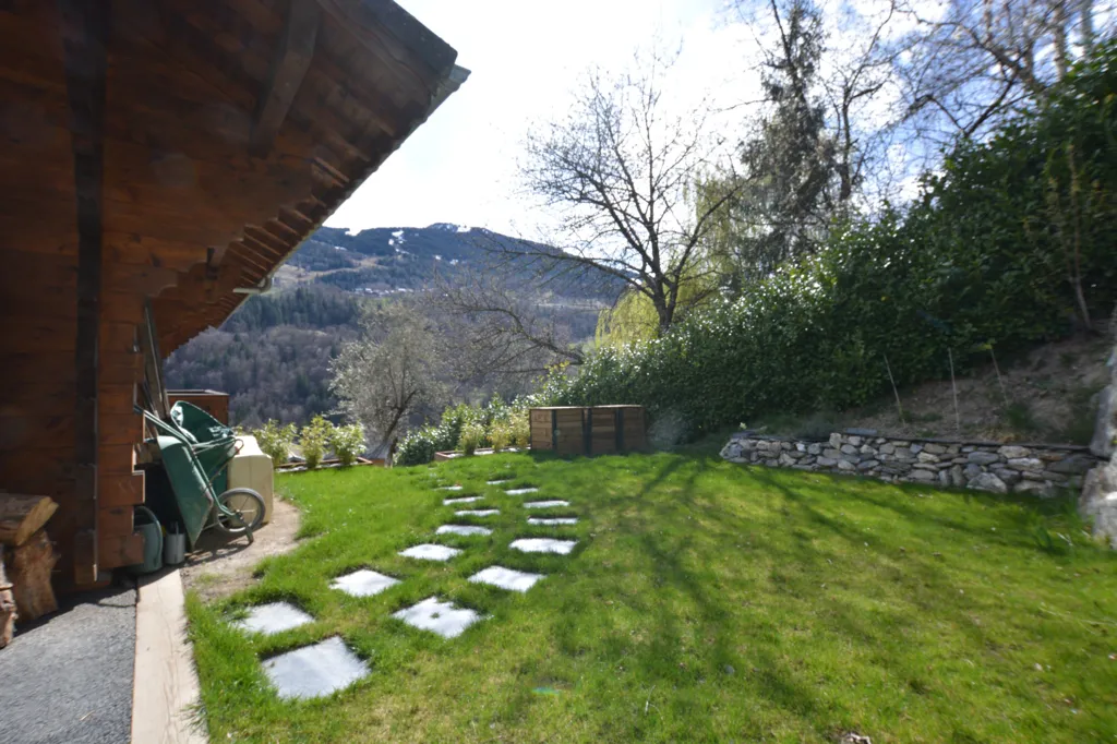 Jardin - Chalet en Madrier avec Vue Dominante à Bozel