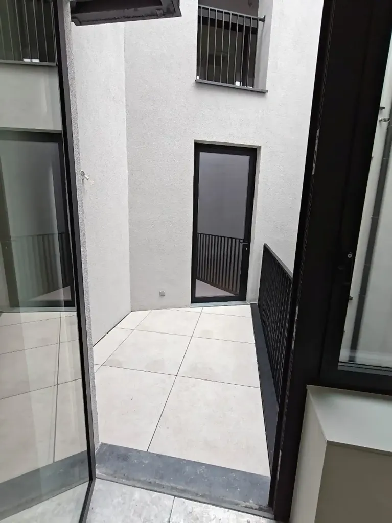 Ärihoone asukohas Antwerpen