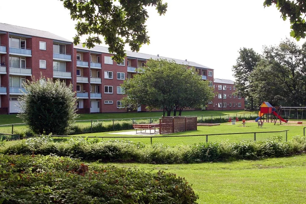 Aed - Two-Bedroom Flat with Pets Allowed in Frederikshavn