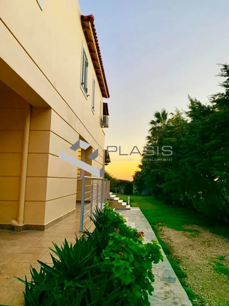 Exterior - Detached House with Pool in Anavyssos