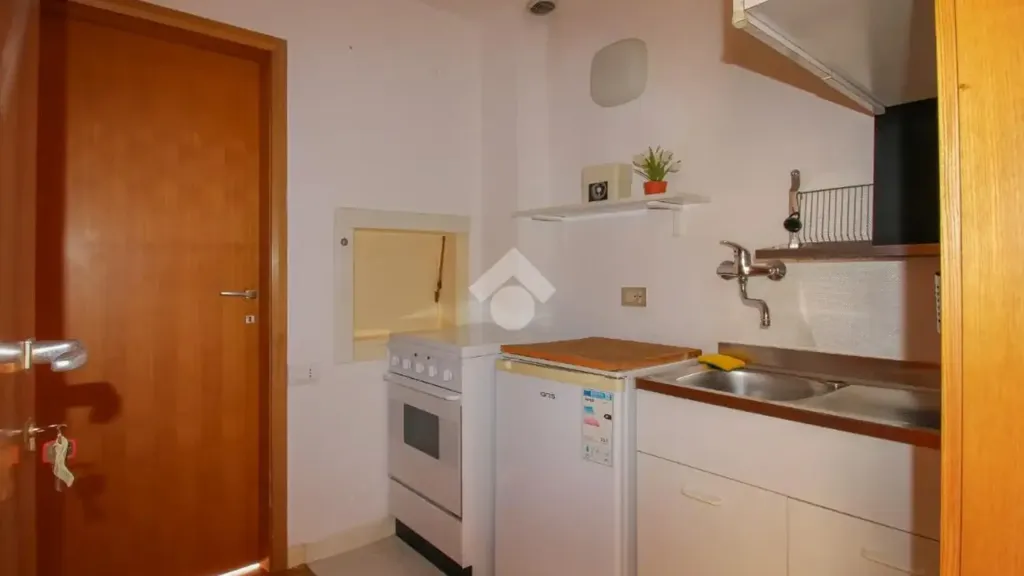 Cucina - Studio Apartment with Lake View in Gardone Riviera