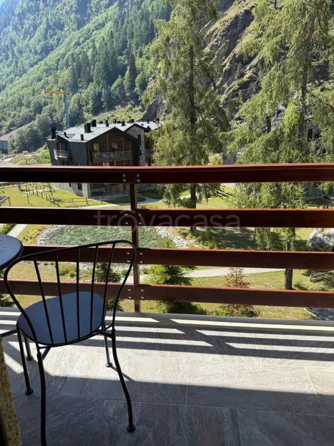 Rõdu - Condo with Centre Proximity in Alagna Valsesia