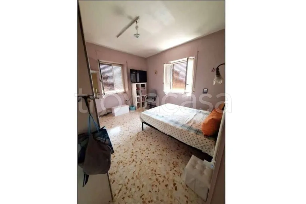 Chambres - Auction Apartment with Terraces in Capua