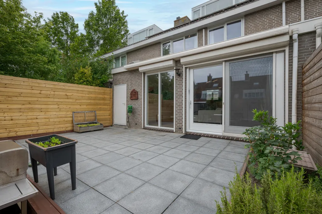 Terrazza - Herrenhaus with Waterfront in Voorschoten