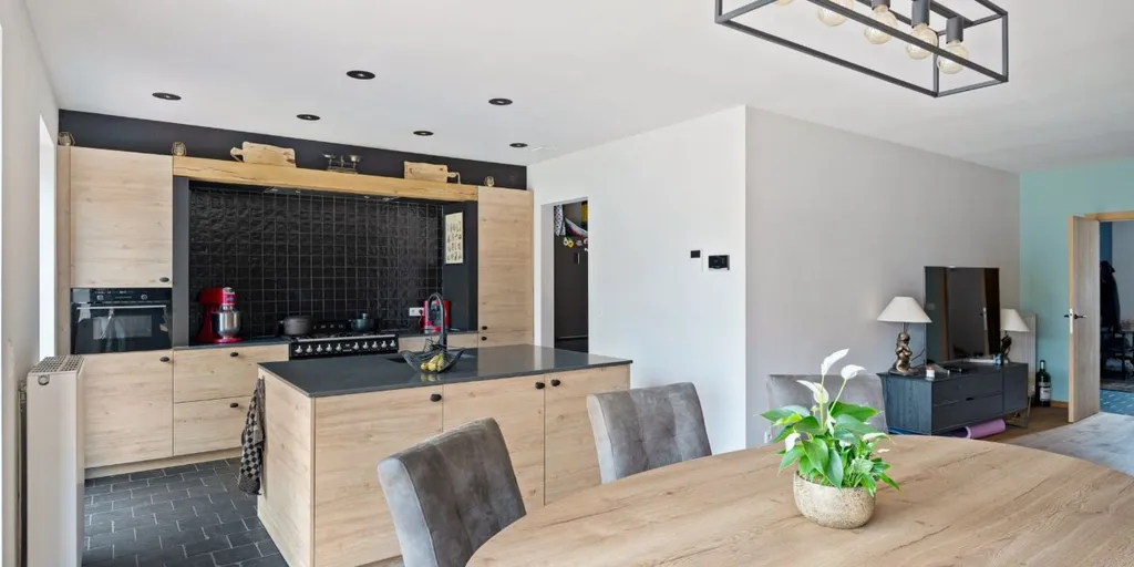 Köök - Nearly Net-Zero House with Garden in Hoevenen