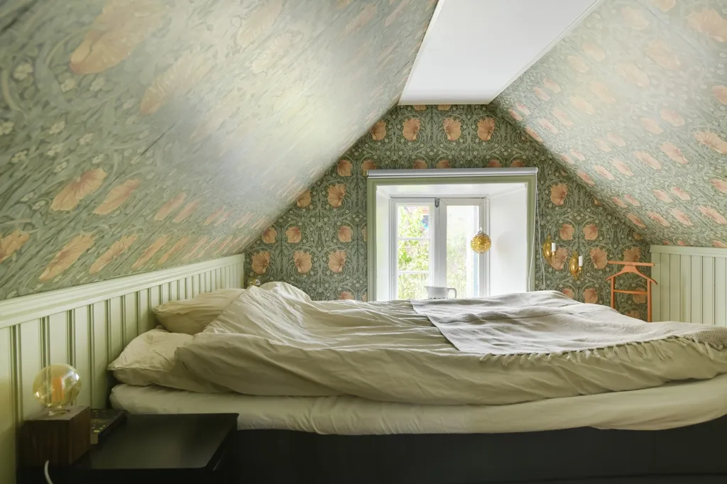 Magamistoad - Charming Gotland House with History in Othem