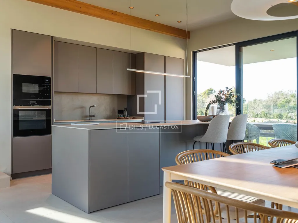 Cuisine - Luxury Villa with Pool in Son Gual, Palma