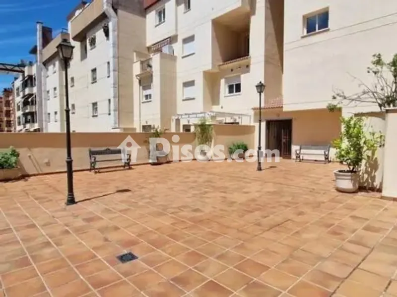 Garden - Spacious Duplex with Terrace in Huerta de La Reina