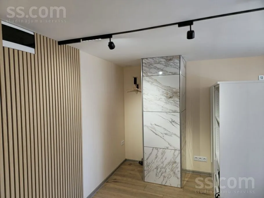 Entrée - Two-Storey Flat with Garden in Saldus Centre