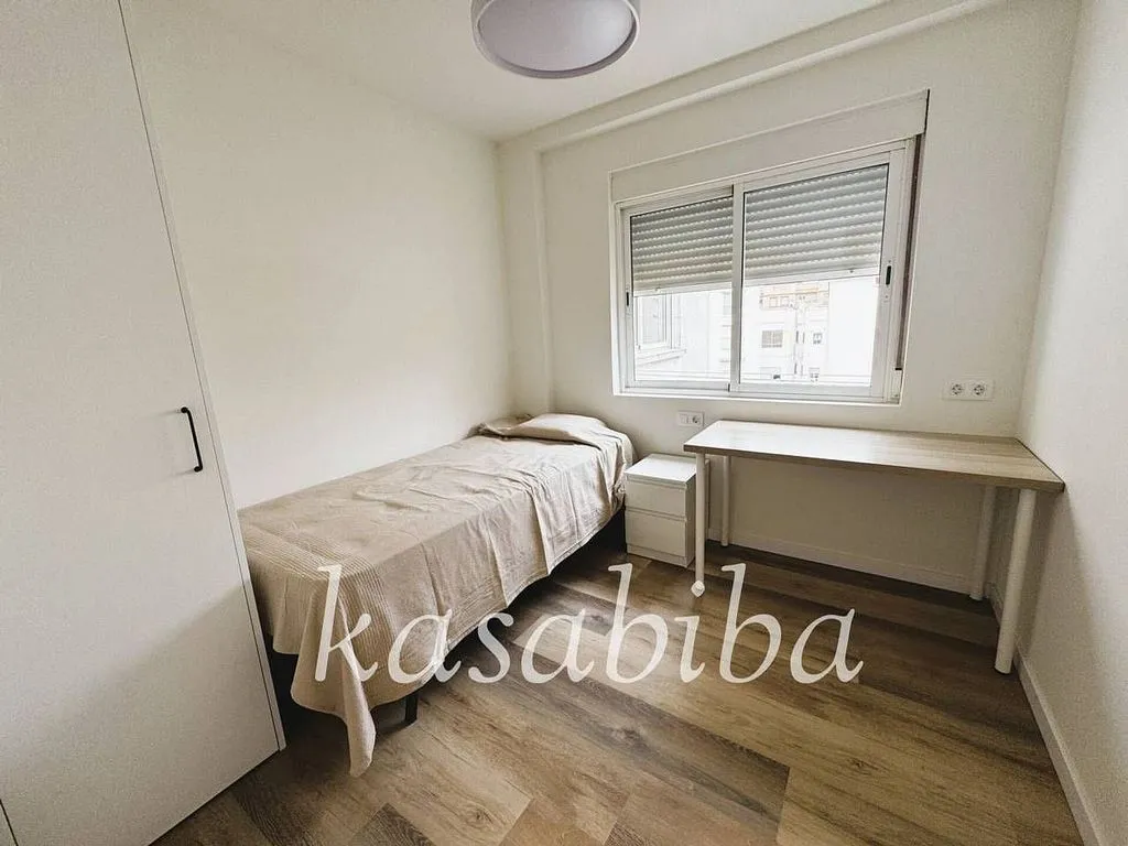 Chambres - Fully Furnished Flat with Sea View in Valencia