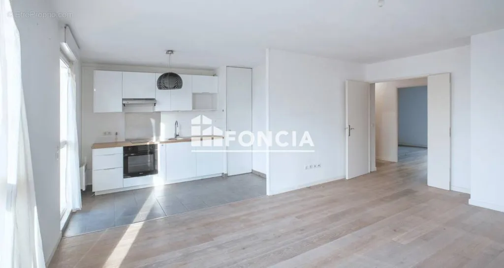 Appartement 3 pièces à La Courneuve