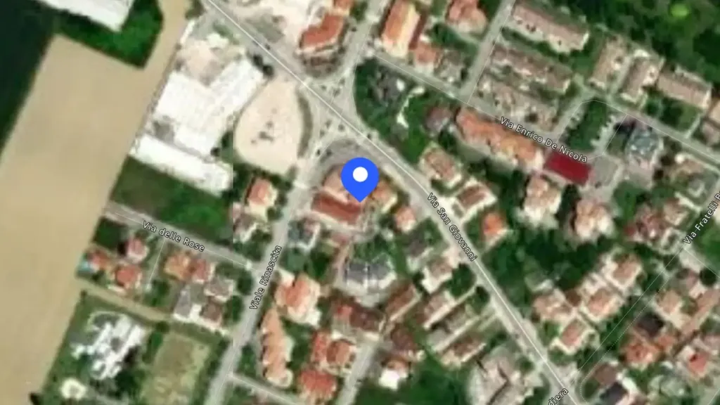 Apartment in Commercial Building, Sermide e Felonica