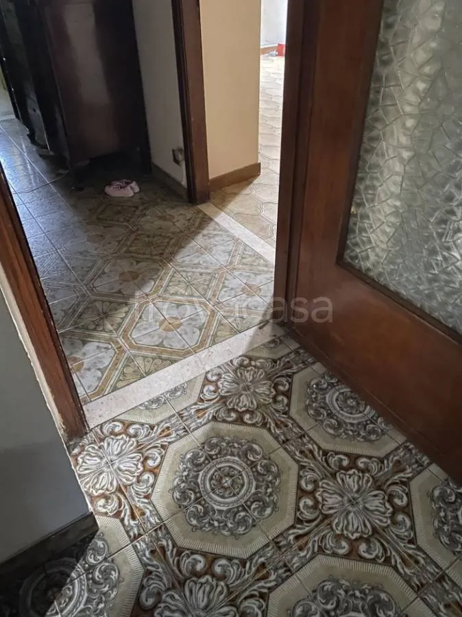 Entrée - Apartment with Balcony in Torino via Bessanese