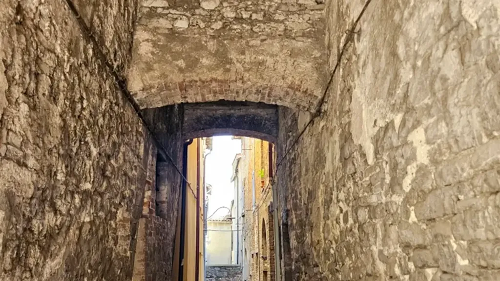 Jardin - Historic Two-Bedroom Apartment in Todi