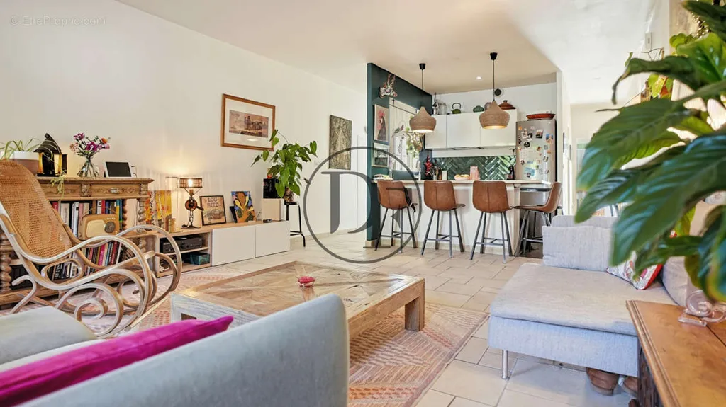 Séjour - Appartement de Charme avec Jardin à Avon