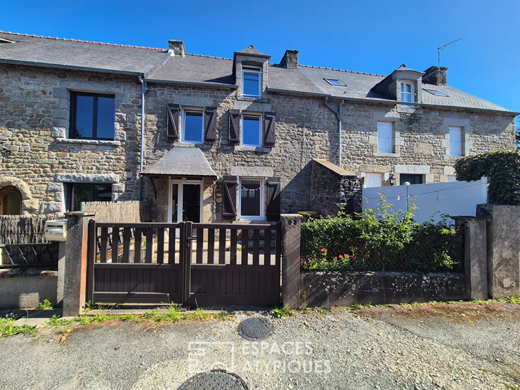 Extérieur - Maison en Pierre à Rénover à Bobital, Proche Dinan