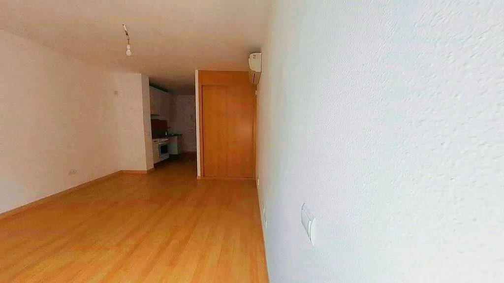Entrée - Studio with Balcony in Valdeacederas