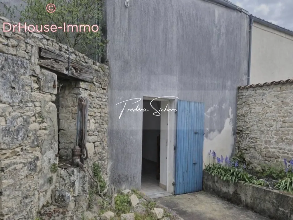 Aed - Stone House with Potential in Villedoux
