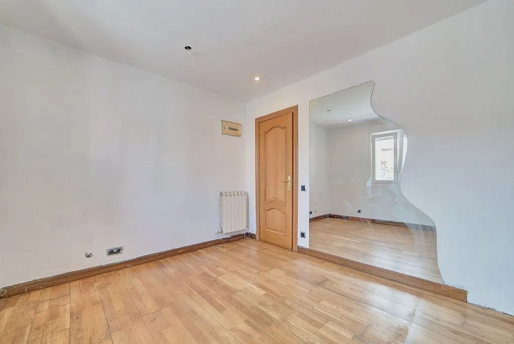 Pièces - Flat with Terrace in Burlada