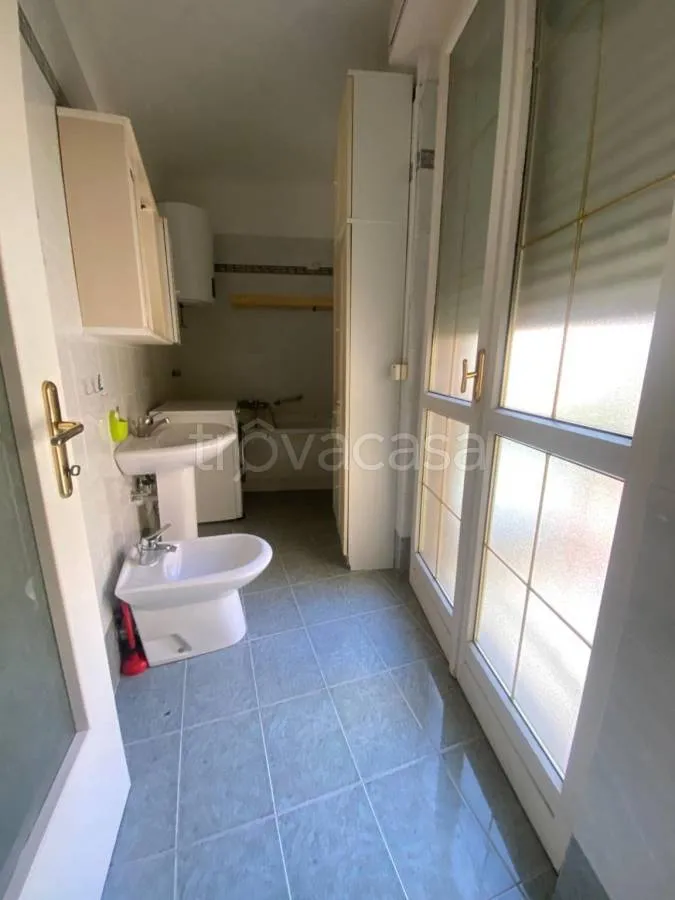 Salles de bain - Penthouse with Panoramic View in Sanremo