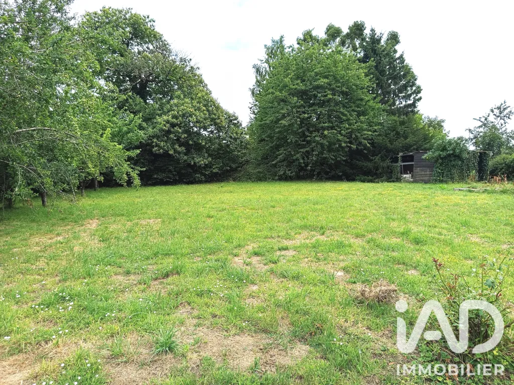 Aed - Buildable Plot with Urbanisation Certificate in Les Iffs