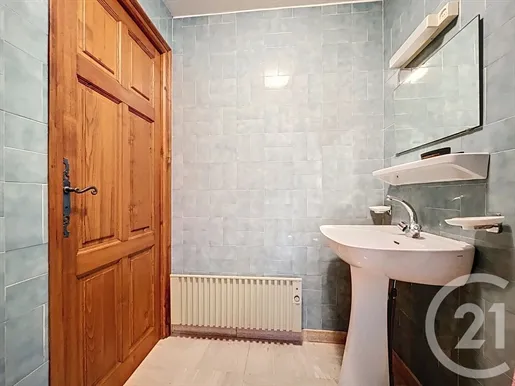 Salles de bain - Villa Rénovée avec Atelier à Bagnols-sur-Cèze