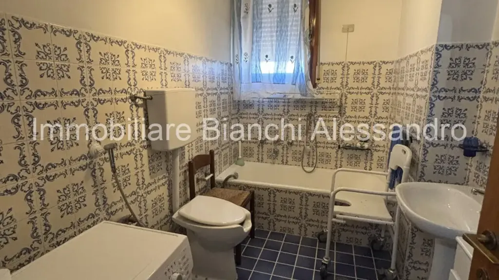 Salles de bain - Apartment with Terraces in Florence