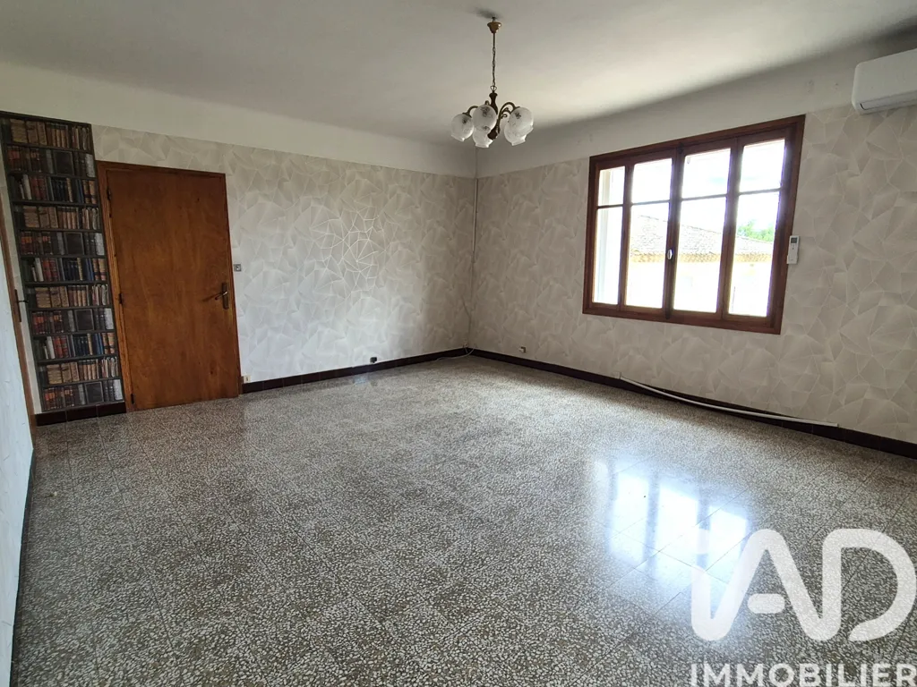 Elutuba - Village House with Renovation Potential in Sabran