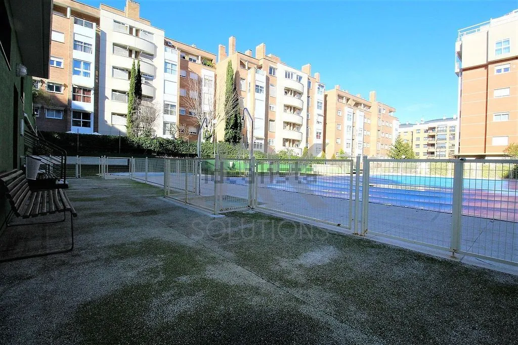 Piscine - Apartment with Pool in Aravaca