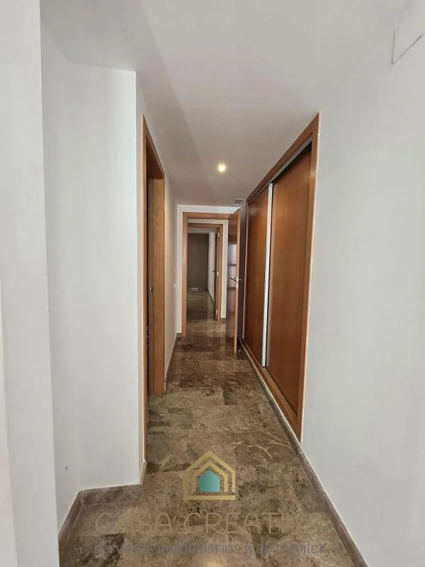Hallway - Apartment with Balcony in Náquera