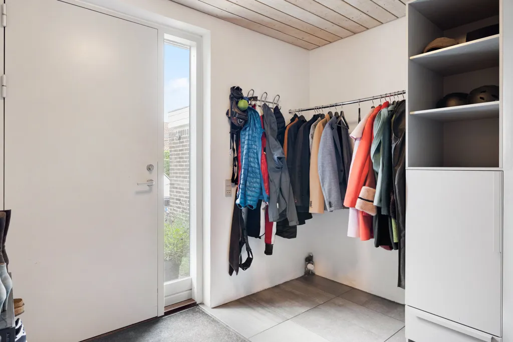 closet_dressing