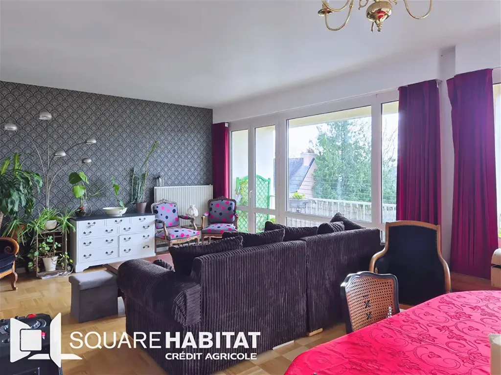 Elutuba - Bright 3-Bed Apartment with Balcony in Vannes Centre