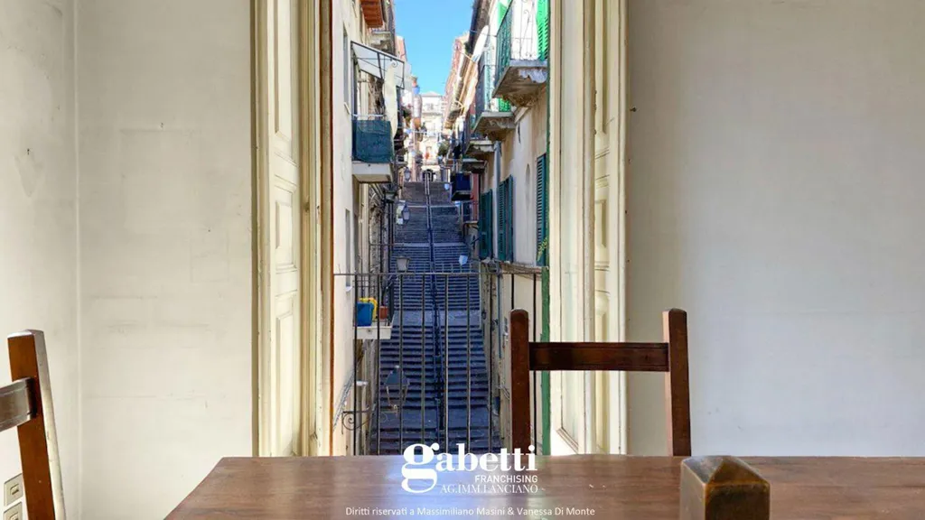Söögituba - Historic Apartment with Balcony in Lanciano