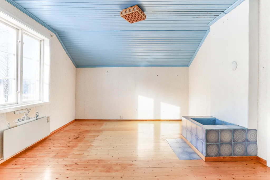 other_room