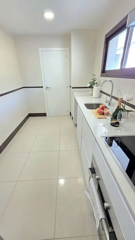 Cuisine - Apartment with Pool in Estepona Urbanisation