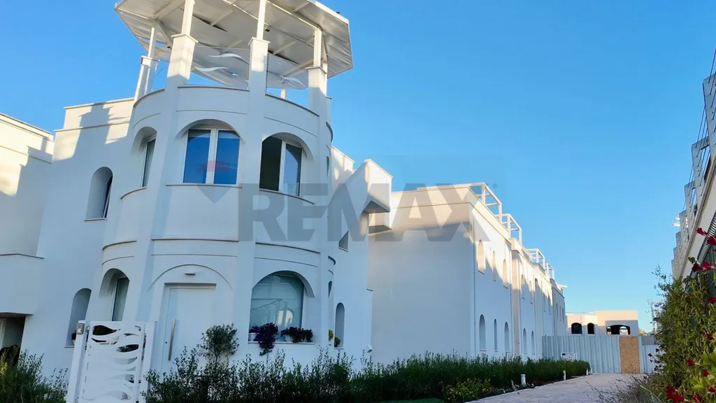 Extérieur - Penthouse with Seafront Terrace in Numana