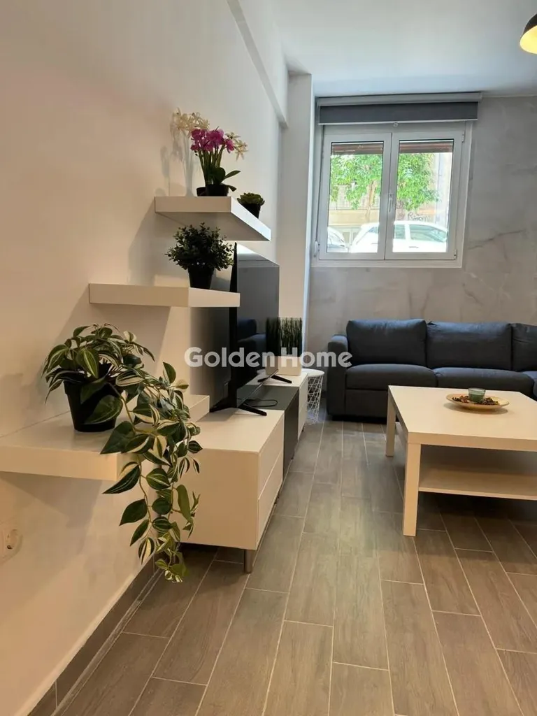 Elutuba - Fully Renovated Flat with Balcony in Pagkrati