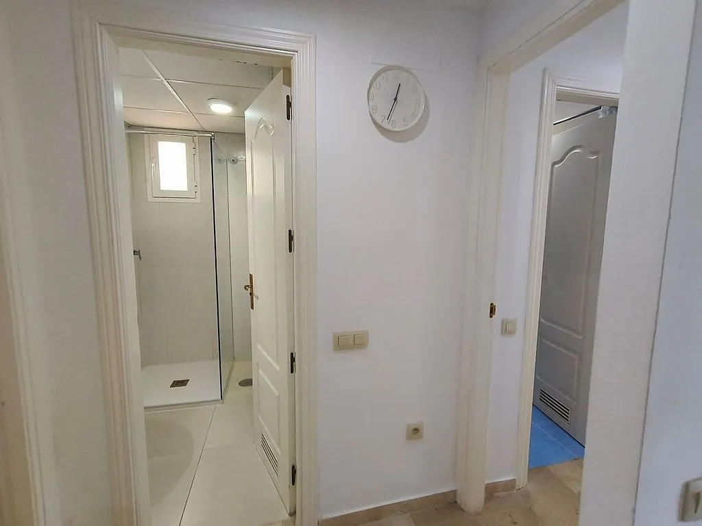 hallway_entrance