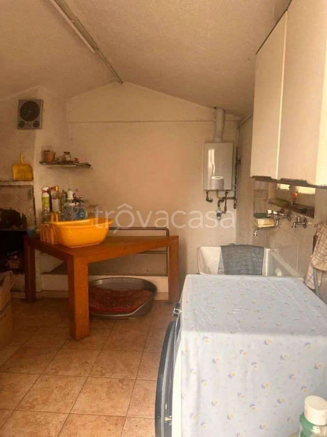 Utility Room - Two-Unit Apartment with Private Garden in Calolziocorte
