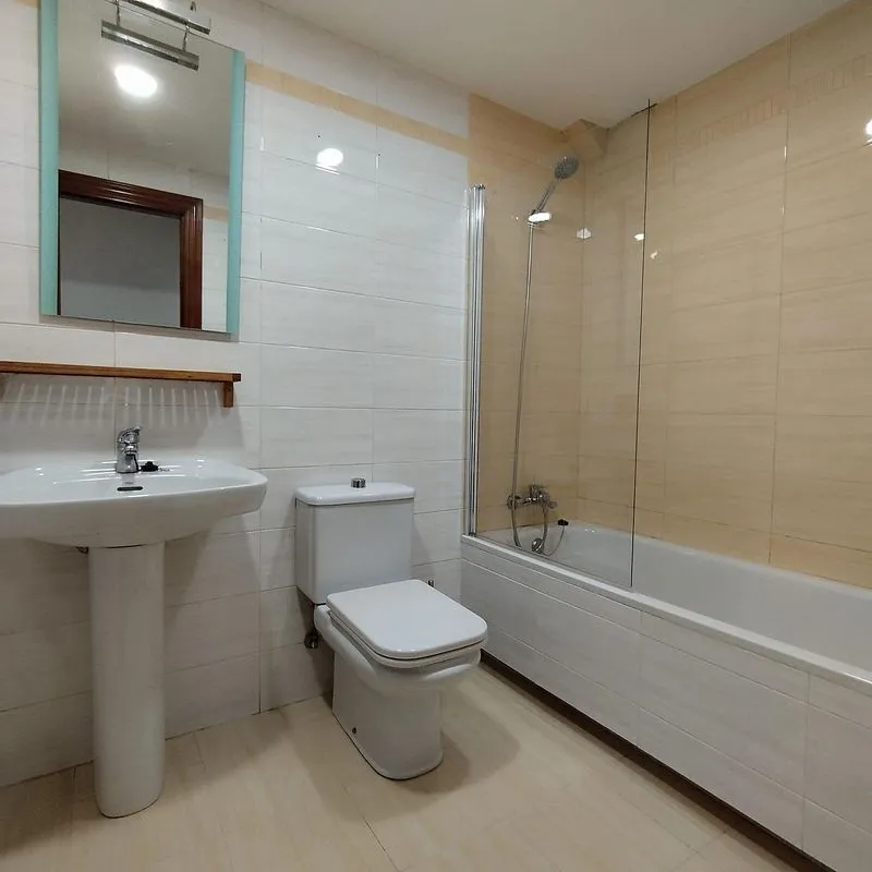 Salles de bain - Apartment with Pool in Parquesol