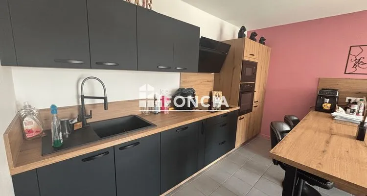 Cuisine - Appartement 3 Pièces avec Terrasse à Istres