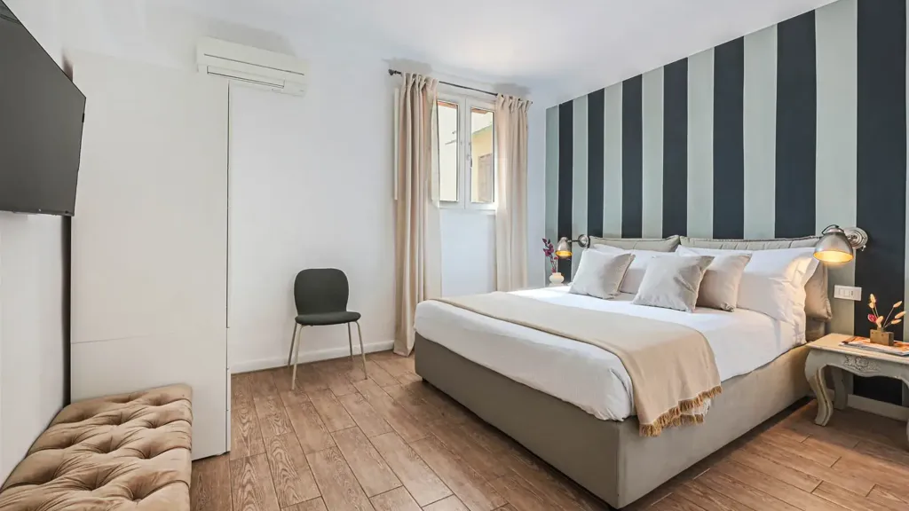 Bedrooms - Restored Apartment in Historic Florence