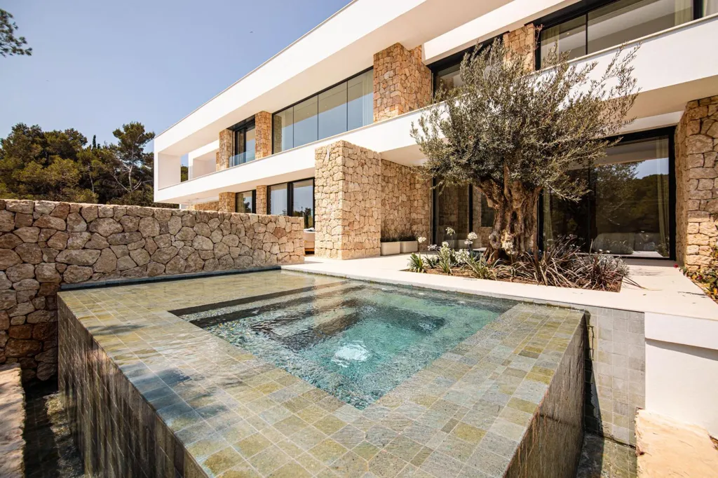 Pool - Detached Villa with Golf Course Views in Santa Eulalia