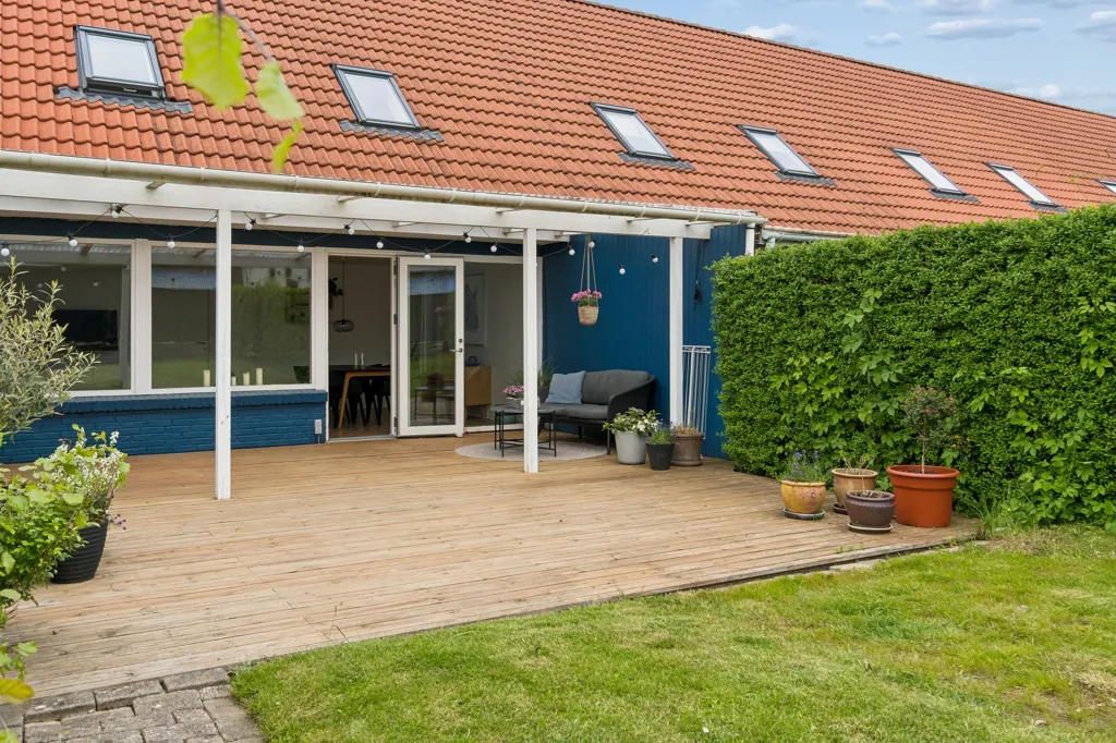 Terrasse - Family-Friendly Terraced House in Bellinge